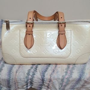 Louis Vuitton Cream purse